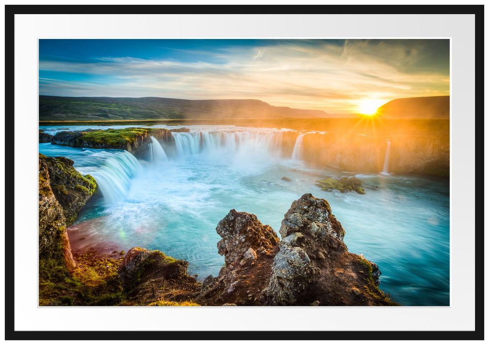 Pixxprint Wasserfall, im Galerie-Passepartout Bilderrahmen