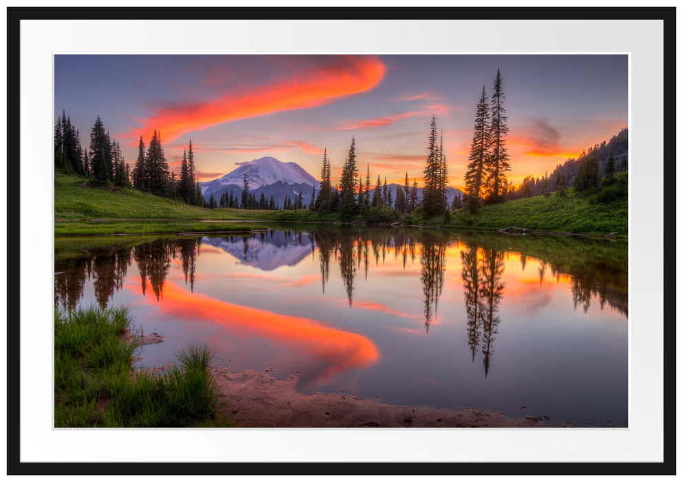 Pixxprint Sonnenaufgang Berglandschaft, im Galerie-Passepartout Bilderrahmen