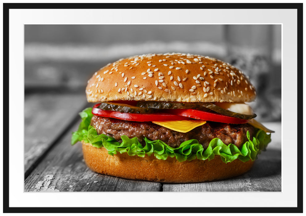 Pixxprint appetitlicher Cheeseburger, im Galerie-Passepartout Bilderrahmen