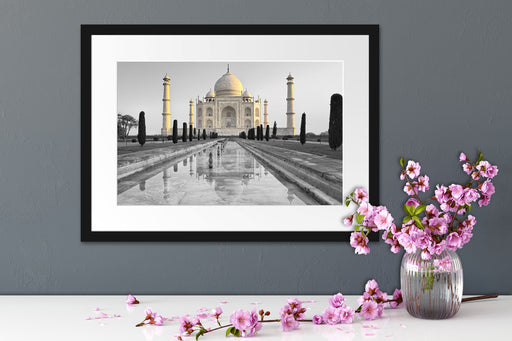 Taj Mahal in ruhiger Umgebung Passepartout Wohnzimmer