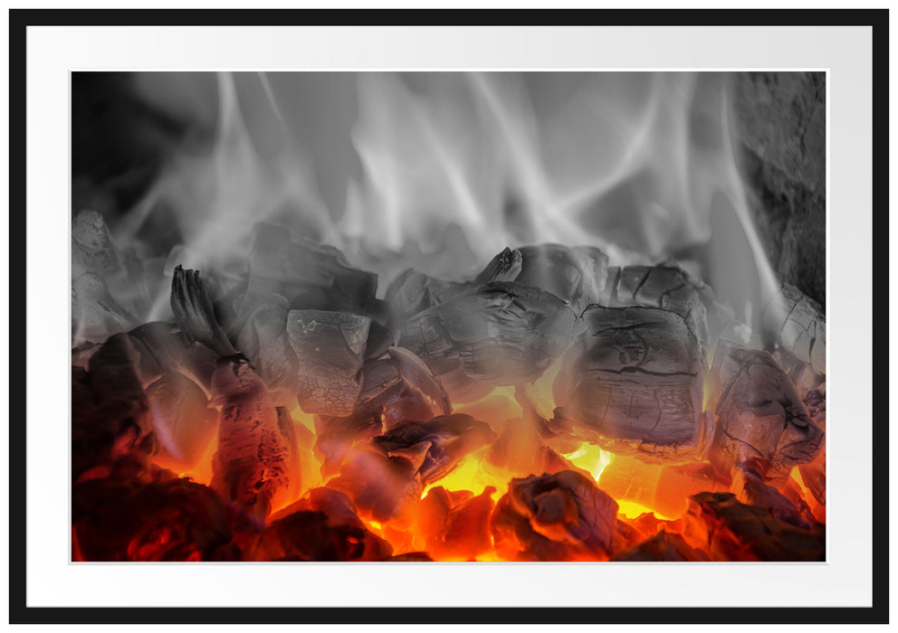 Pixxprint brennende Holzkohle in Kamin, im Galerie-Passepartout Bilderrahmen
