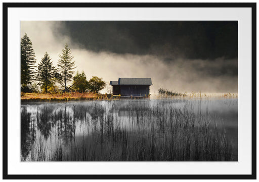 Häuschen am See mit Nebel Passepartout 100x70