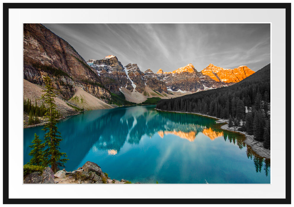 Pixxprint Moraine Lake in Canada, im Galerie-Passepartout Bilderrahmen