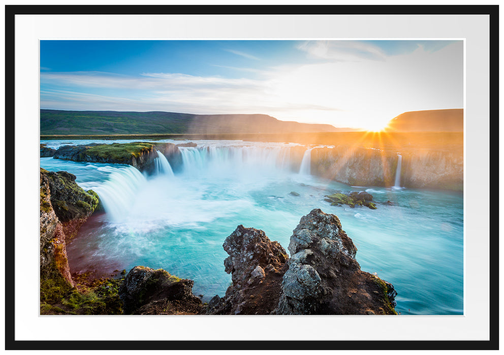 Pixxprint Idyllische Wasserfälle, im Galerie-Passepartout Bilderrahmen