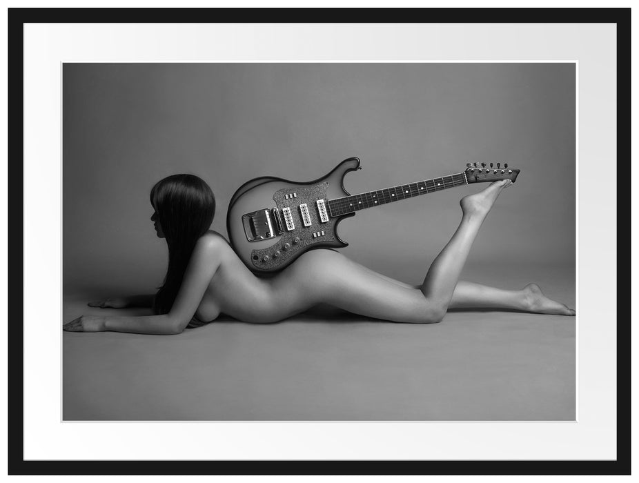 Nackte Frau mit Gitarre Passepartout 80x60