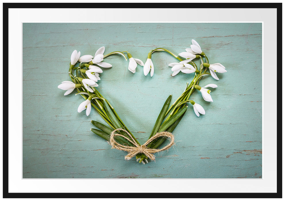 Pixxprint Herz aus Blumen, im Galerie-Passepartout Bilderrahmen