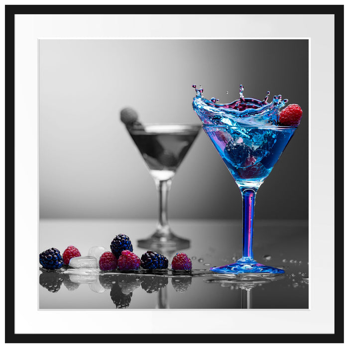 Blauer leckerer Cocktail Passepartout Quadratisch 70x70