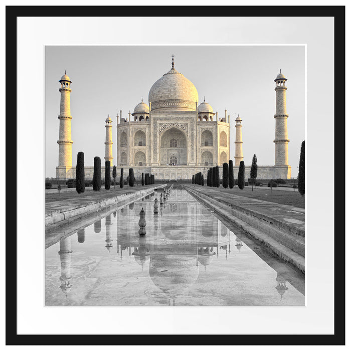 Taj Mahal in ruhiger Umgebung Passepartout Quadratisch 55x55