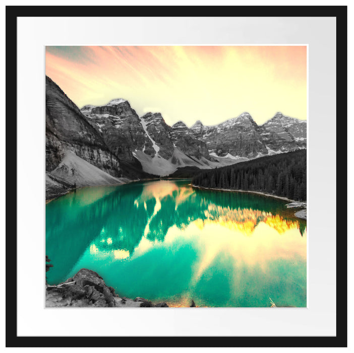 Moraine Lake in Canada Passepartout Quadratisch 55x55