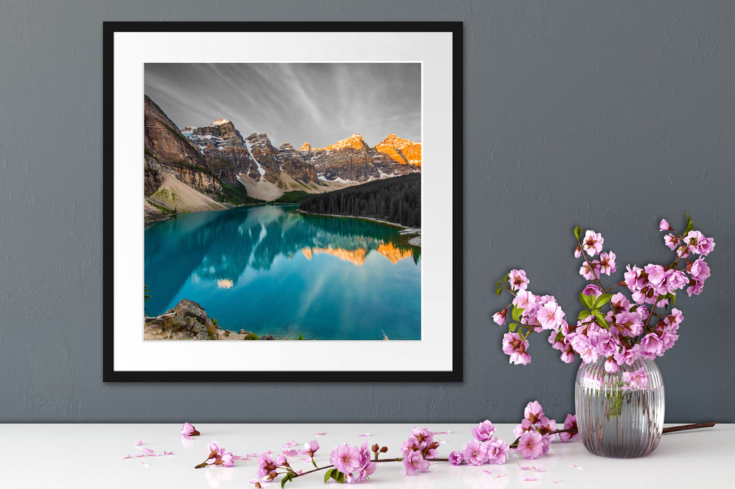 Moraine Lake in Canada Quadratisch Passepartout Dekovorschlag