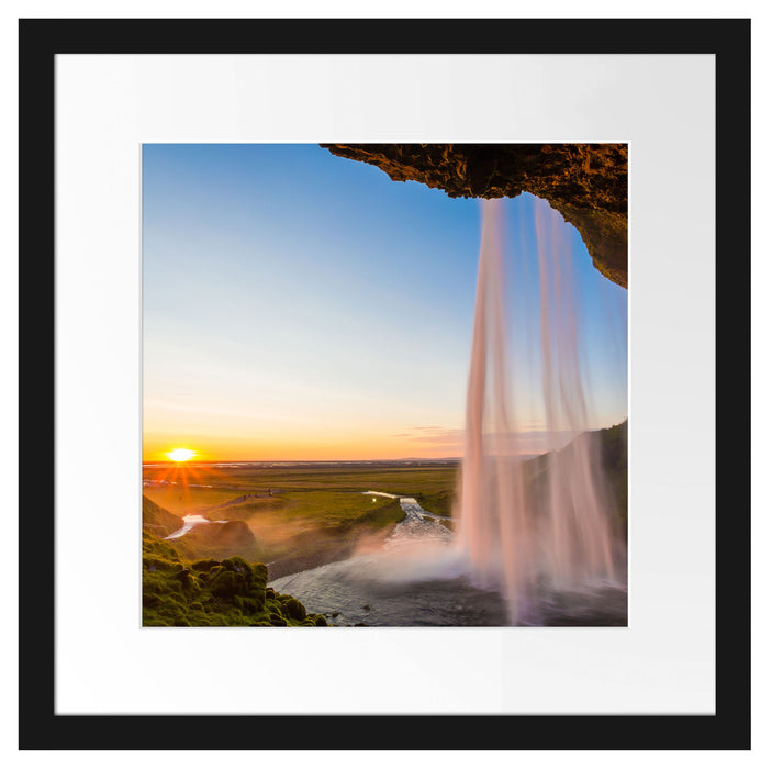 Großartiger Wasserfall Passepartout Quadratisch 40x40