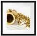 Saxophon auf Notenpapier Passepartout Quadratisch 40x40
