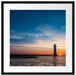 Leuchtturm im Sonnenuntergang Passepartout Quadratisch 55x55