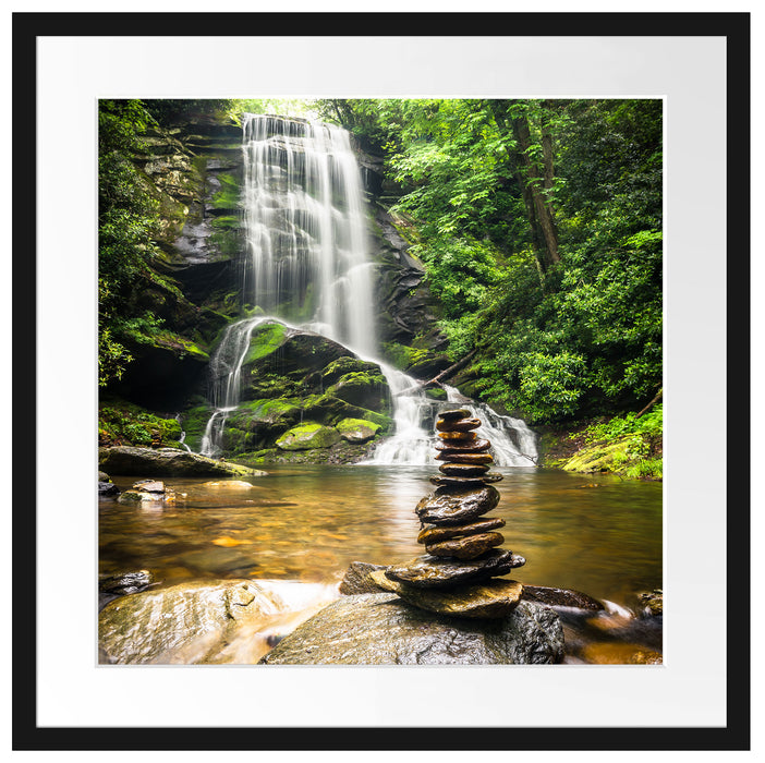 Zen Steine vor Wasserfall Passepartout Quadratisch 55x55