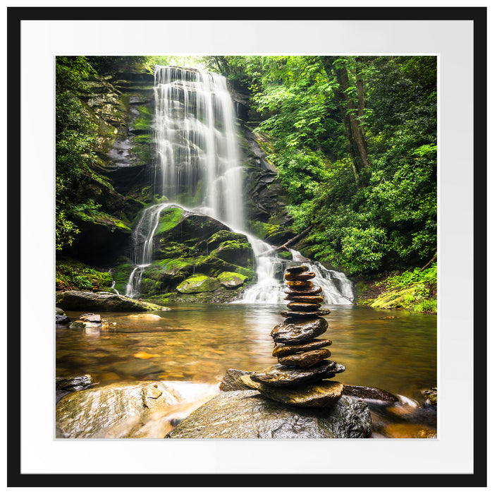Zen Steine vor Wasserfall Passepartout Quadratisch 70x70