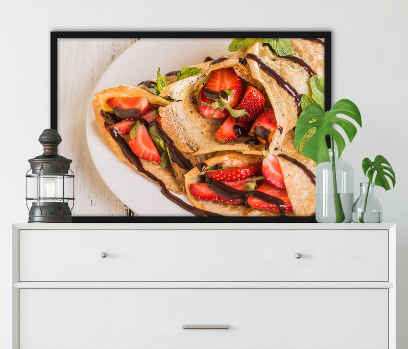 Crêpes mit Erdbeeren, Poster mit Bilderrahmen