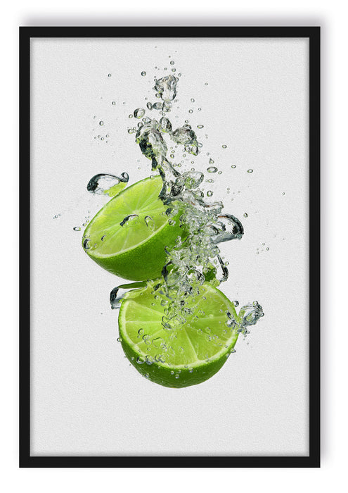 Pixxprint Leckere grüne Limetten im Wasser, Poster mit Bilderrahmen