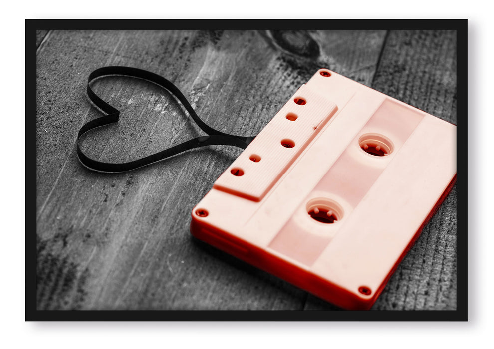 Pixxprint Retro Kasette mit Herz, Poster mit Bilderrahmen