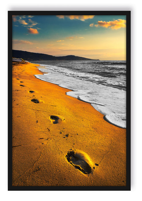 Pixxprint Spuren Im Sand am weiten Meer, Poster mit Bilderrahmen