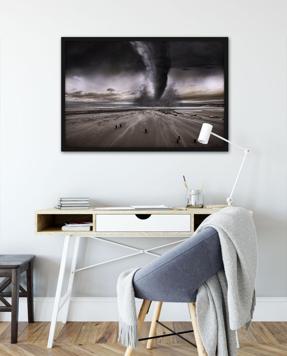 Dramatischer Tornado, Poster mit Bilderrahmen