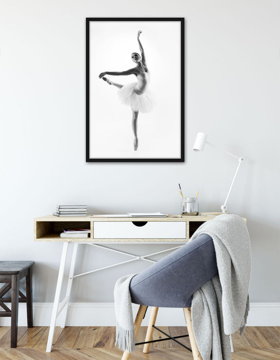 Ästhetische Ballerina, Poster mit Bilderrahmen