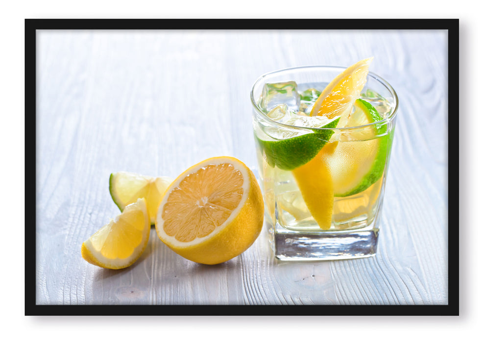 Pixxprint Gin Tonic Shot mit Zitronen, Poster mit Bilderrahmen