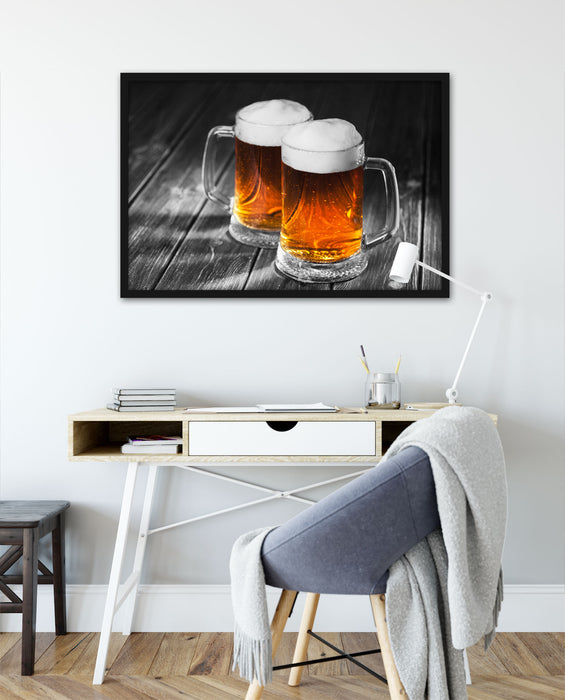 Zwei Maßkrüge Bier, Poster mit Bilderrahmen