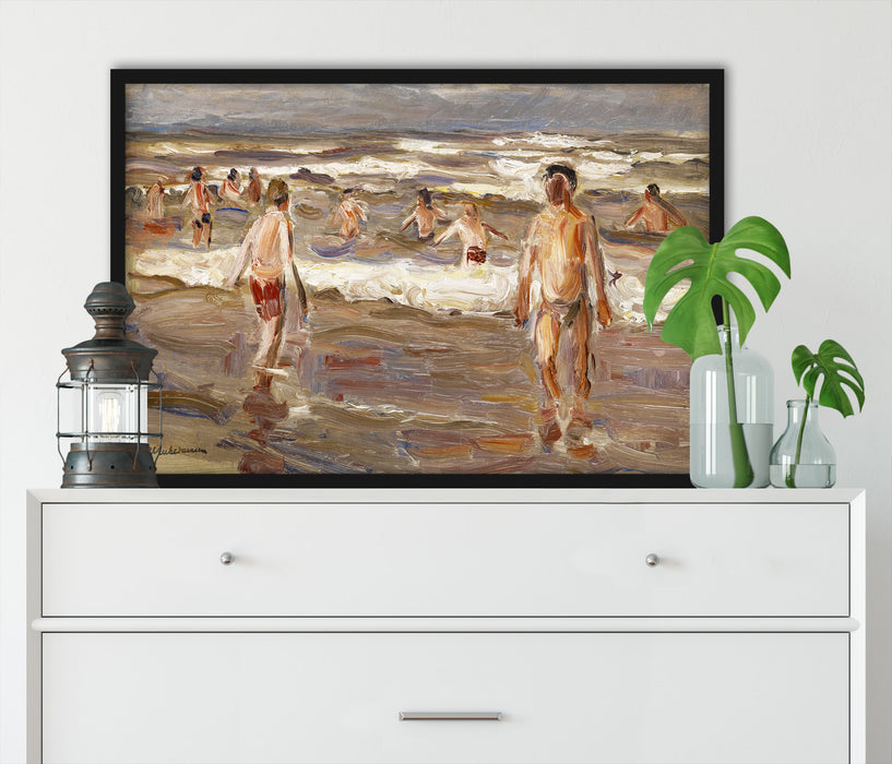 Max Liebermann - Badende Knaben im Meer, Poster mit Bilderrahmen