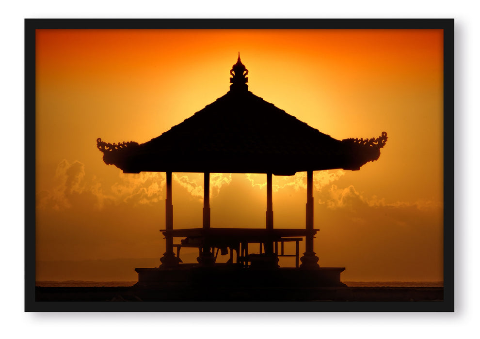 Pagode in Bali im Sonnenuntergang, Poster mit Bilderrahmen