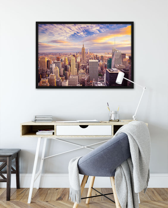 Skyline New York Sonnenuntergang, Poster mit Bilderrahmen