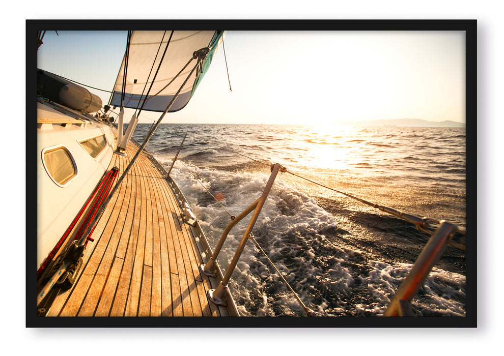 Segelboot im Meer, Poster mit Bilderrahmen