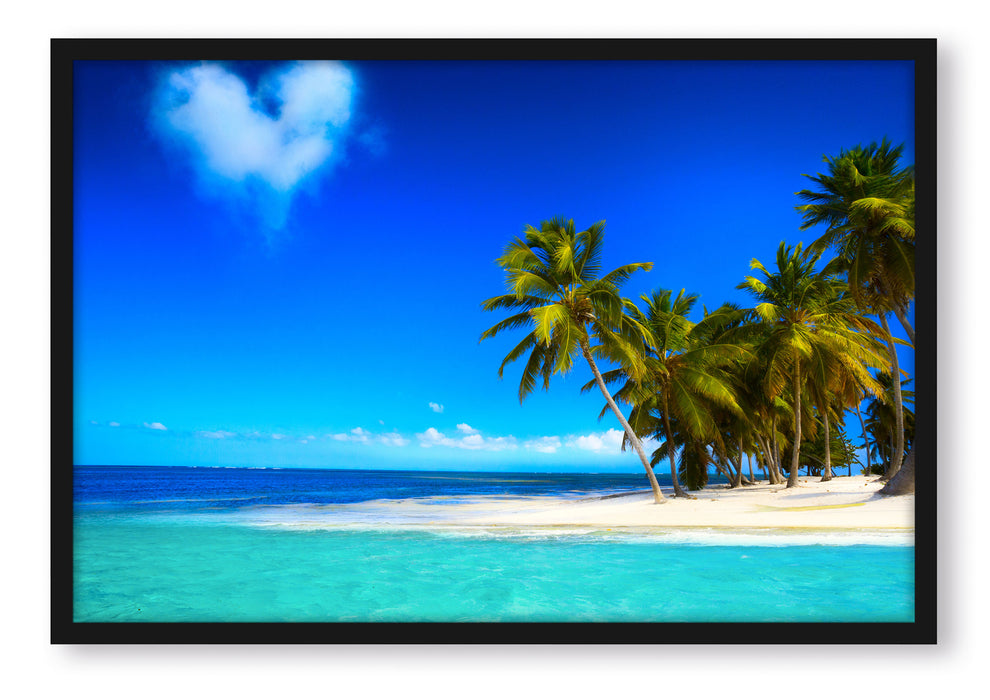 Herz aus Wolken über dem Meer, Poster mit Bilderrahmen