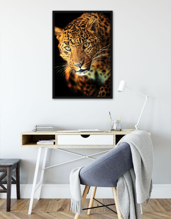 Anmutiger Leopard, Poster mit Bilderrahmen