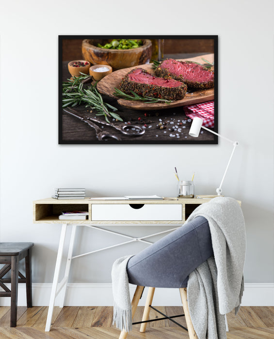 Leckeres Steak, Poster mit Bilderrahmen