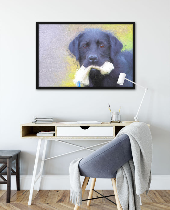 schwarzer Labrador mit Spielzeug, Poster mit Bilderrahmen