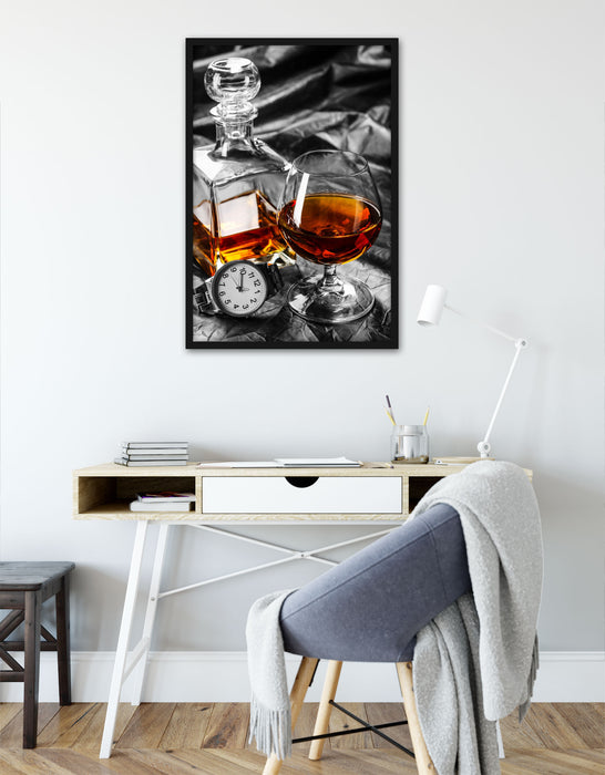 Man Things mit Whiskey und Uhr, Poster mit Bilderrahmen