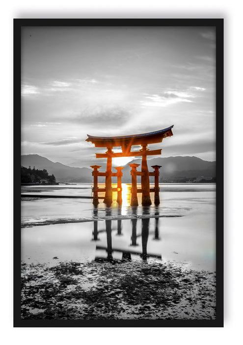 Pixxprint schönes Torii in Miyajima, Poster mit Bilderrahmen
