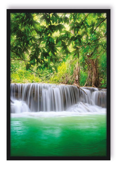 Pixxprint Kleiner Wasserfall im Dschungel, Poster mit Bilderrahmen