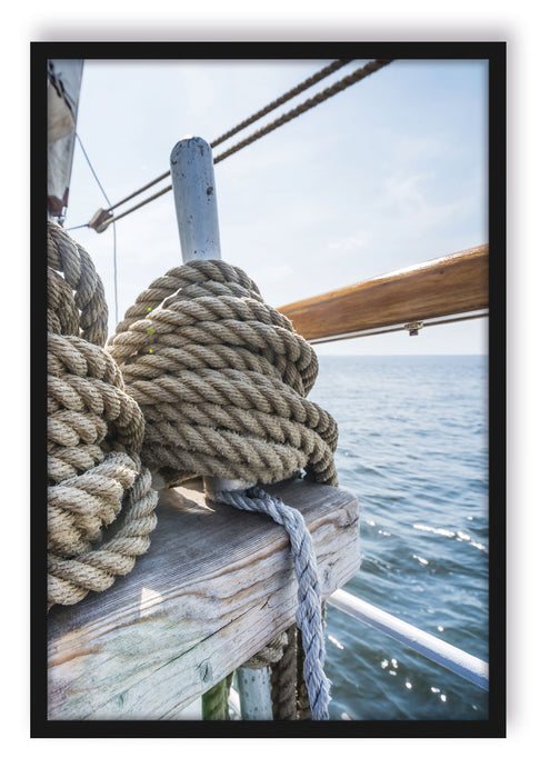 Tau Seil auf Schiff, Poster mit Bilderrahmen