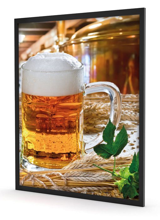 frisches Bier mit Hopfen, Poster mit Bilderrahmen