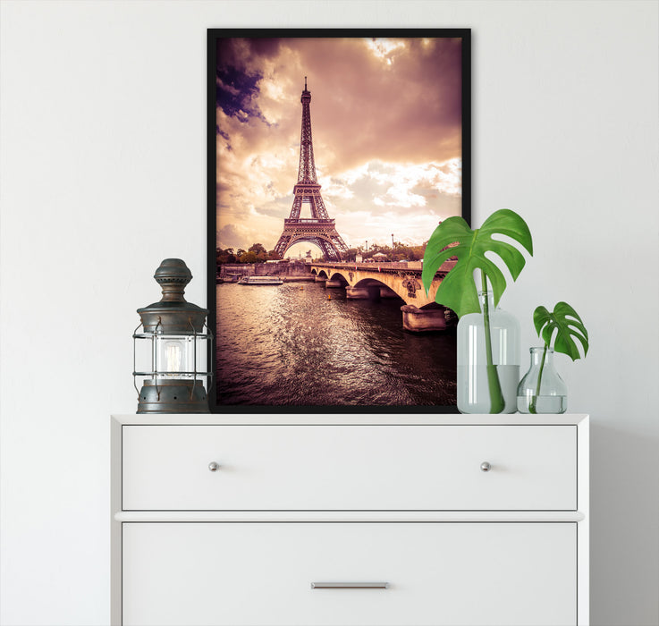 Eiffelturm in Paris, Poster mit Bilderrahmen