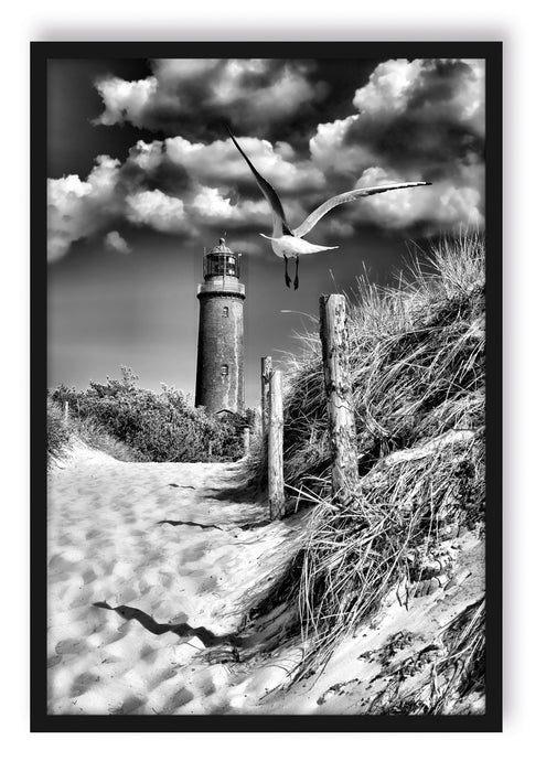 Schöner Leuchtturm am Strand, Poster mit Bilderrahmen
