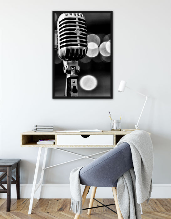 Altes Retro Mikrofon, Poster mit Bilderrahmen