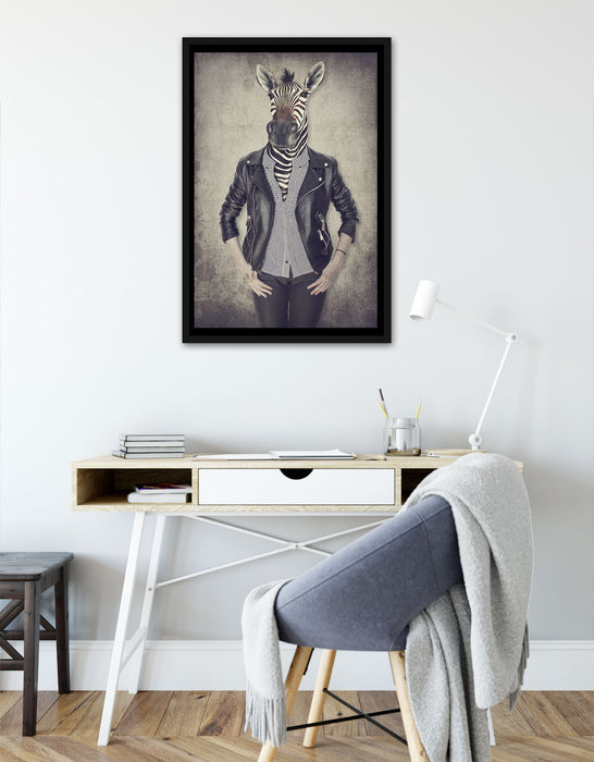 Zebrakopf Menschenkörper mit Lederjacke, Poster mit Bilderrahmen