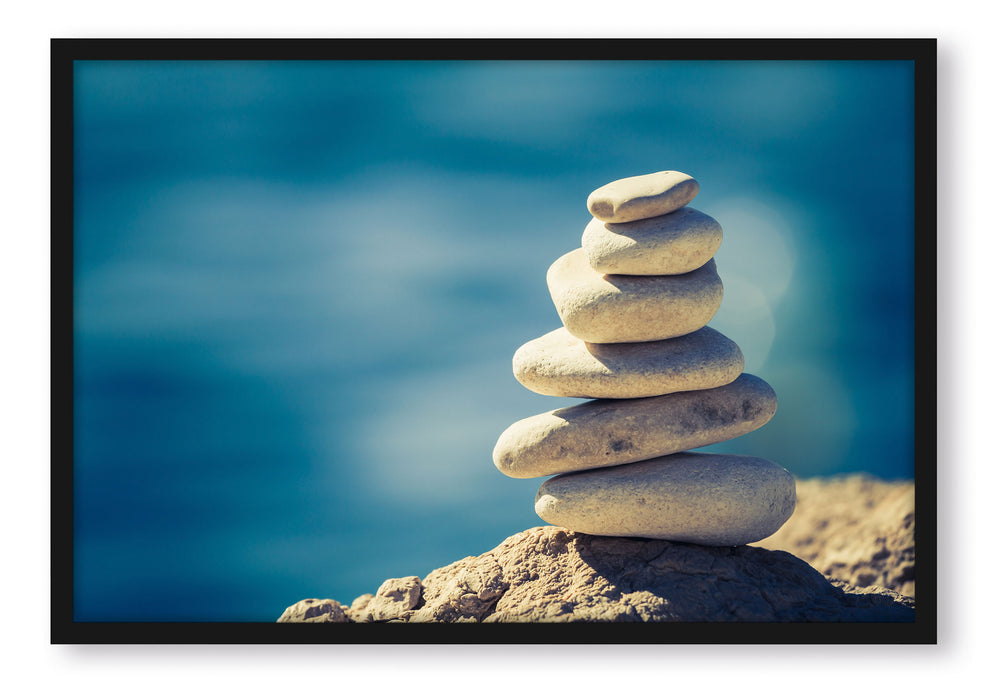 Pixxprint Steinpyramide am Strand, Poster mit Bilderrahmen