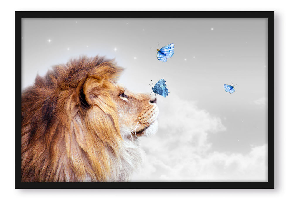 Löwe mit blauen Schmetterlingen B&W Detail, Poster mit Bilderrahmen
