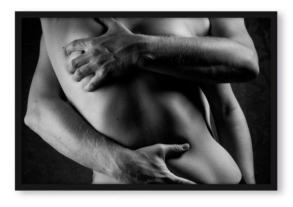 Pixxprint Sinnliche Umarmung von hinten nackt, Monochrome, Poster mit Bilderrahmen