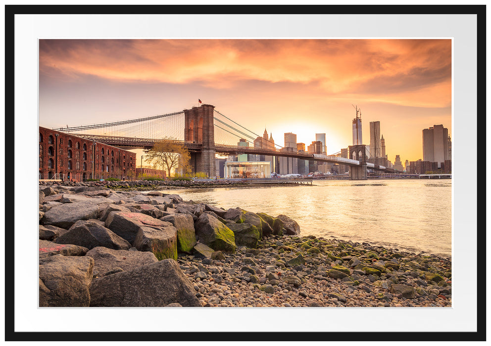 Pixxprint Brooklyn Bridge Sonnenuntergang, im Galerie-Passepartout Bilderrahmen