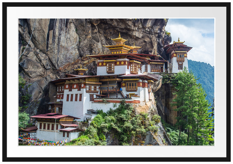 Pixxprint Chinesische Festung im Berg, im Galerie-Passepartout Bilderrahmen