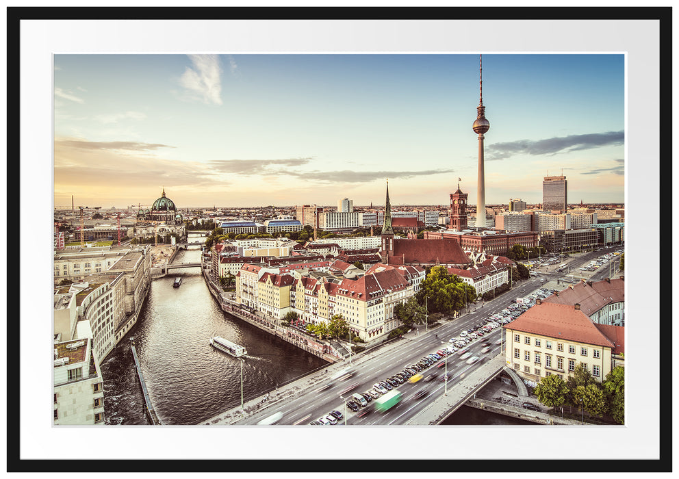 Pixxprint Skyline von Berlin, im Galerie-Passepartout Bilderrahmen